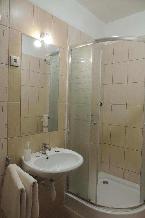 Kotaj Verba Tanya Bed & Breakfast 部屋 写真